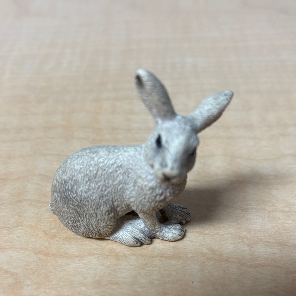 Schleich Rabbits Figurine Set - Brown, Gray, Cream - Picture 4 of 6